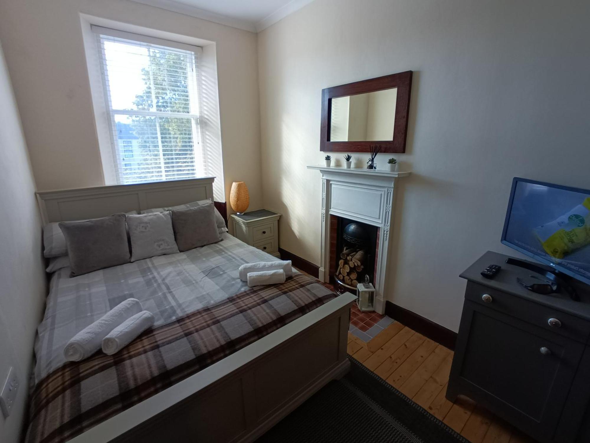 The Granary In The Square Apartment Grantown-on-Spey Екстериор снимка