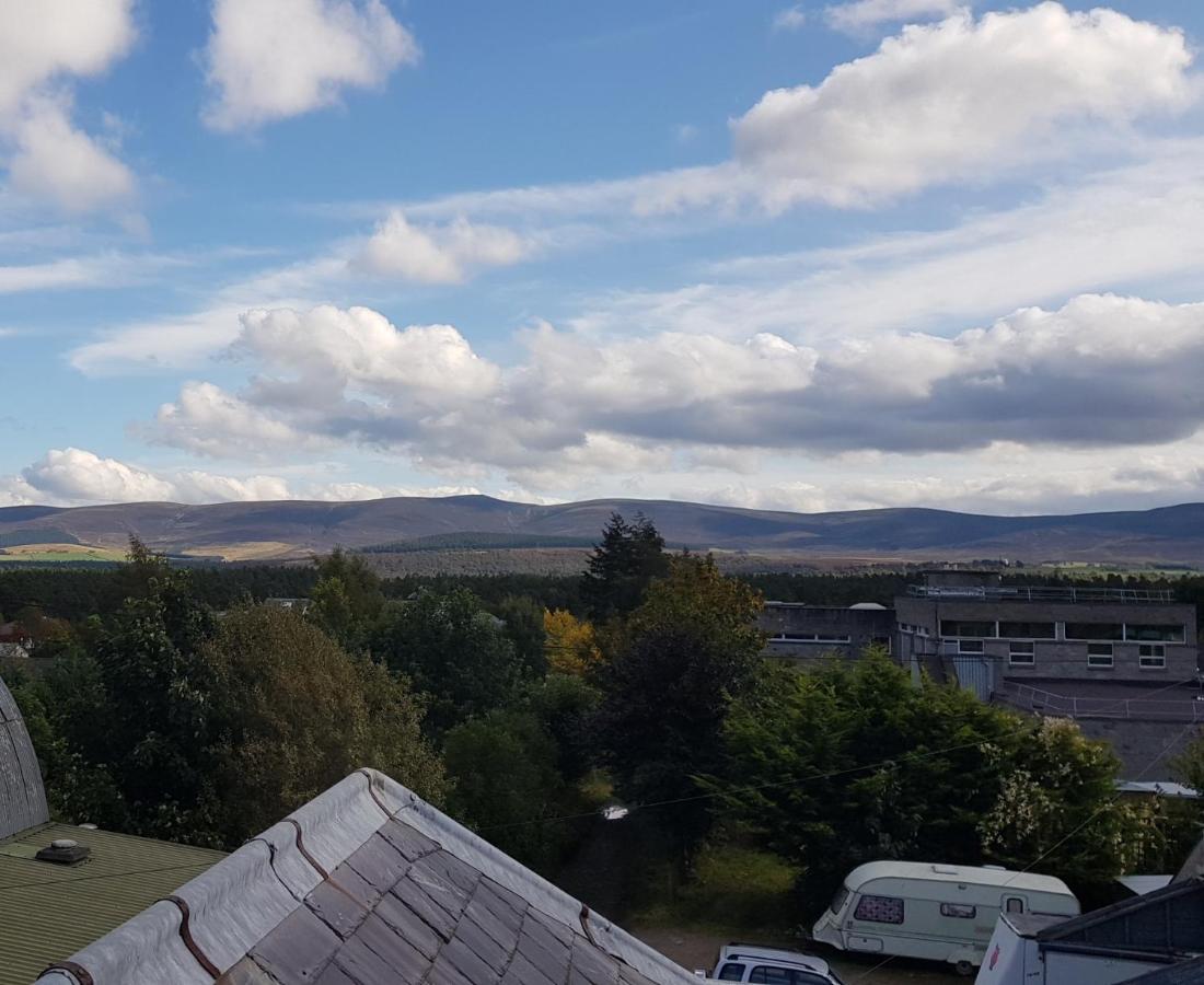 The Granary In The Square Apartment Grantown-on-Spey Екстериор снимка